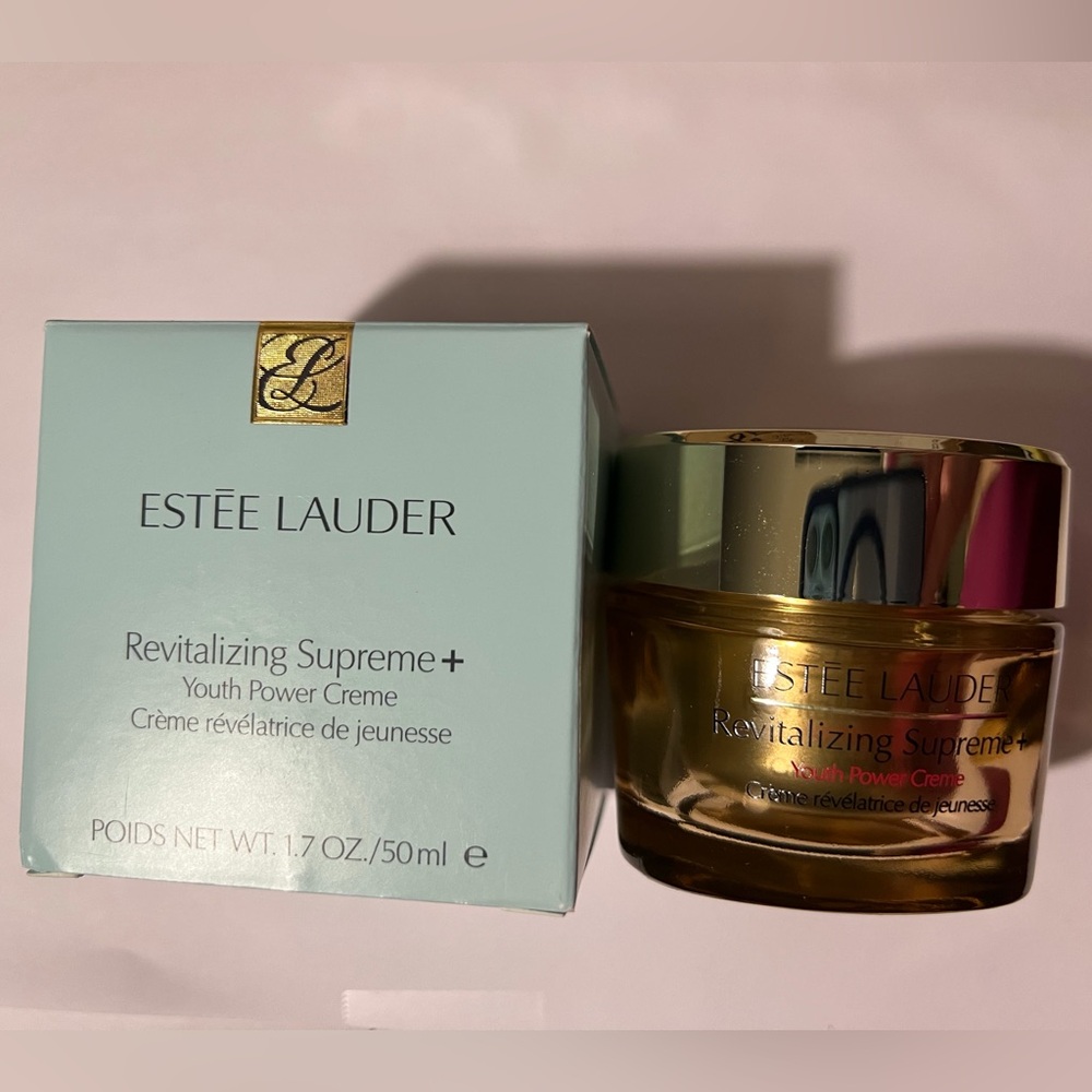 Estee Lauder Revitalizing Supreme+ Youth Power Creme - 1.7 fl oz - Picture 2 of 7